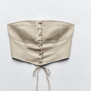 Faux leather correct